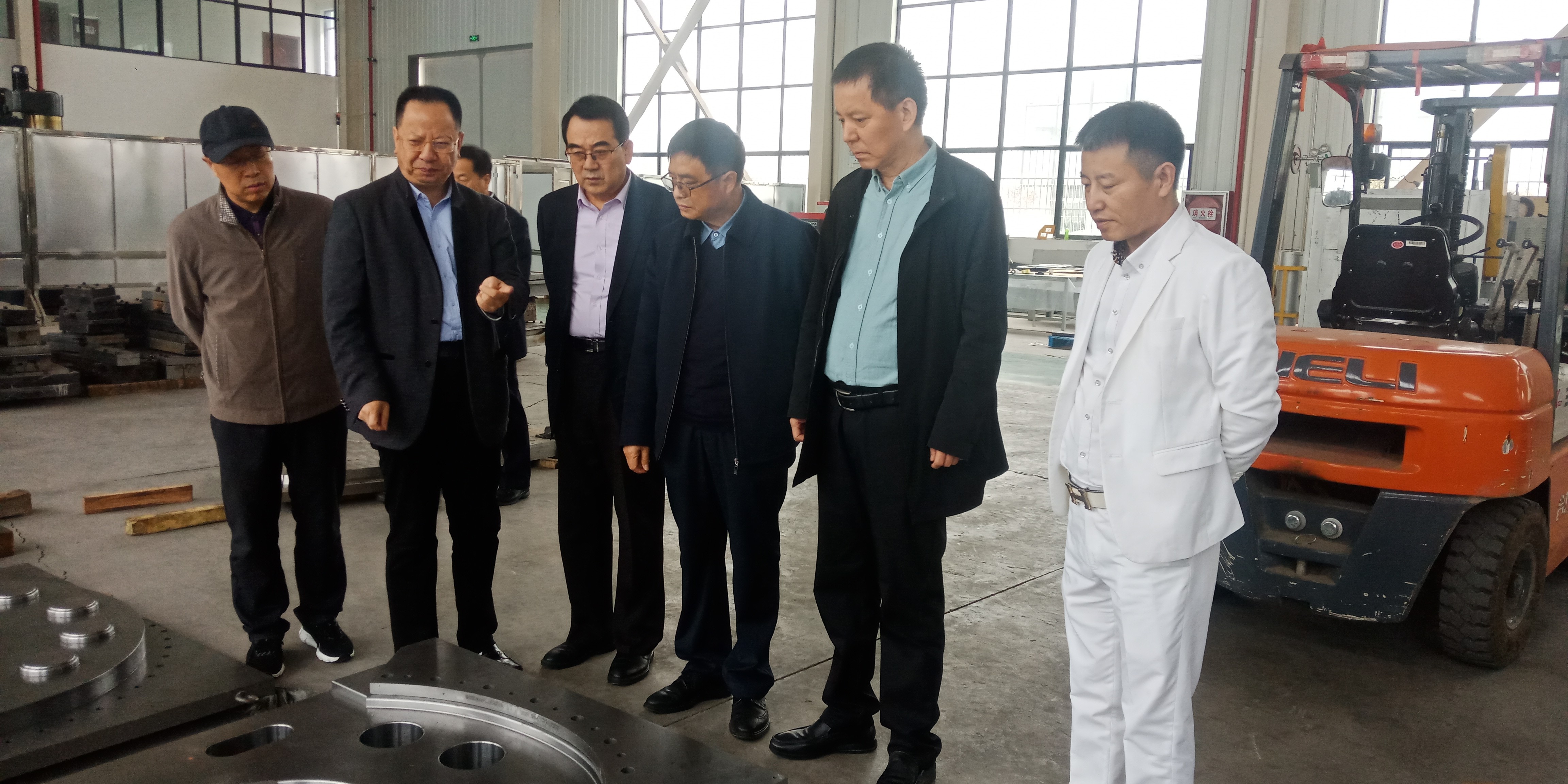 陕西省企业品牌建设促进会执行会长杨广银在宝鸡进行参观考察调研(图3)